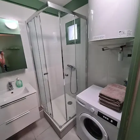 Evasion Ensoleillee - Parking-jardin-clim-wi-fi Апартаменты *