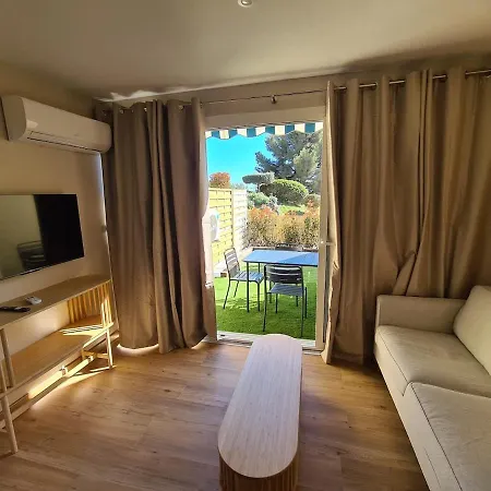 Apartamento Evasion Ensoleillée - Parking Jardin *